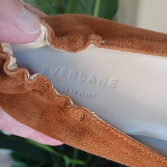 Everlane...The Italian Day Heel - Picture 2 of 7